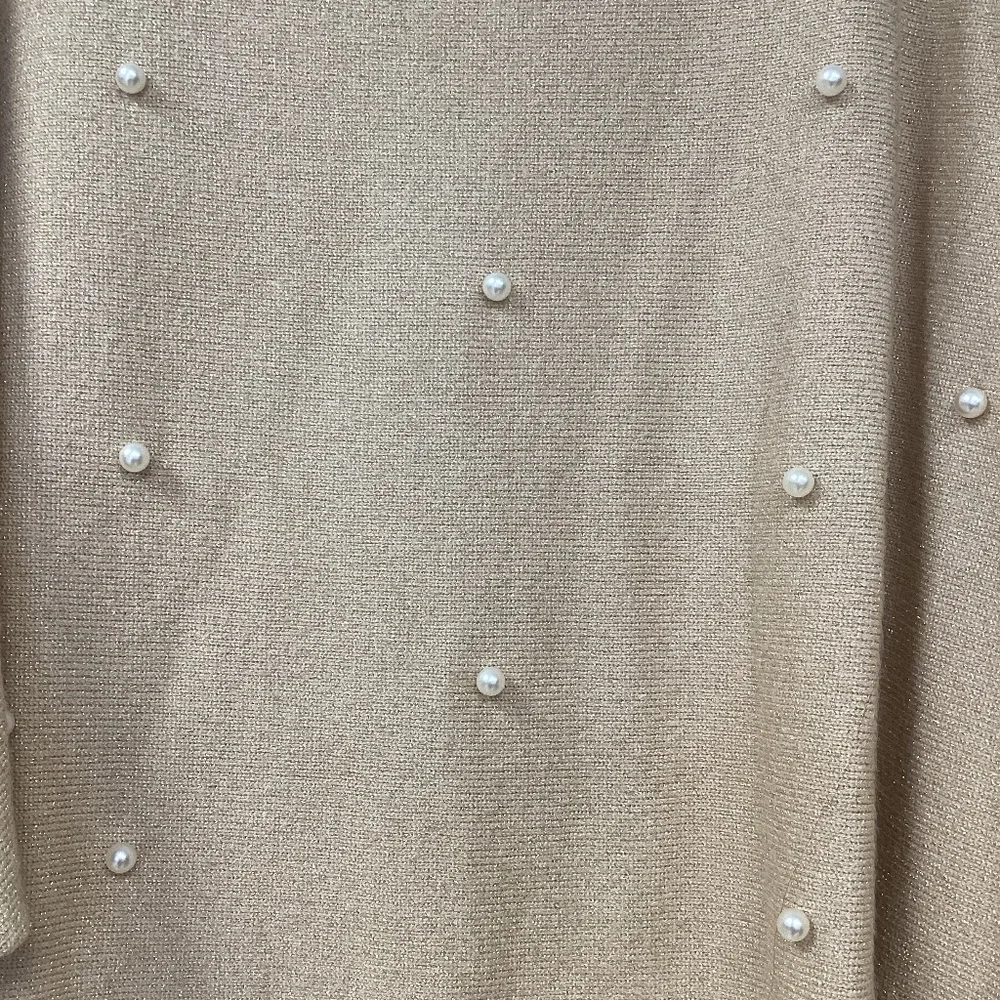 - Beautiful twin set metallic skirt/sweater with pearls - Picture 2 of 2